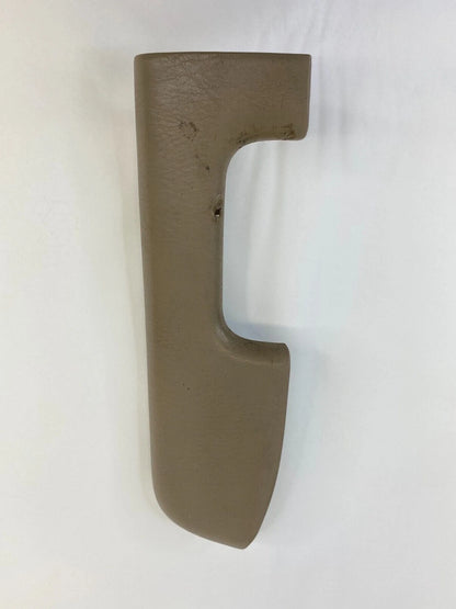 2003-2008 TOYOTA COROLLA PASSENGER RIGHT FRONT DOOR PANEL ARMREST ARM REST BEZEL