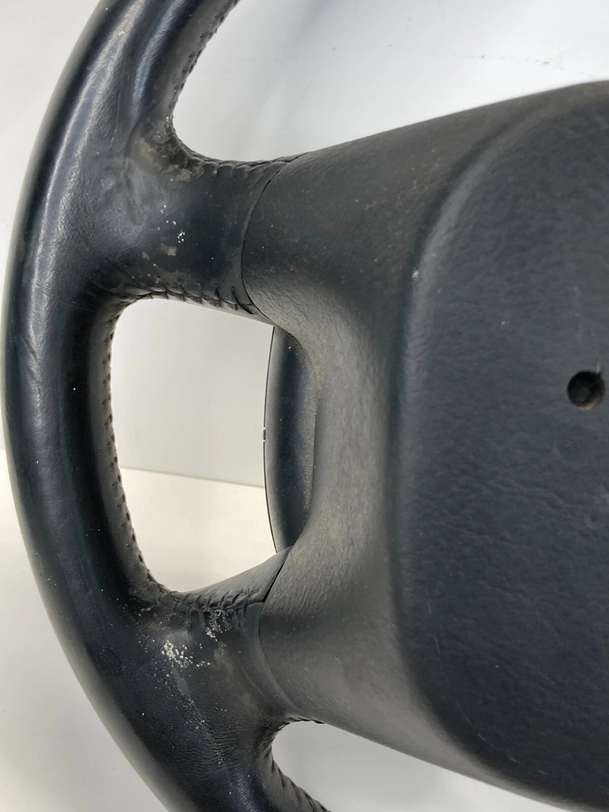 2001-2005 VOLKSWAGEN JETTA STEERING WHEEL W/ CONTROLS 4 SPOKE BLACK LEATHER