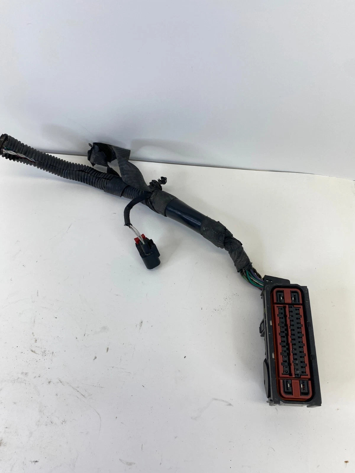 2010-2013 COMPASS CALIBER PATRIOT FWD ABS BRAKE PUMP PLUG CONNECTOR PIGTAIL OEM
