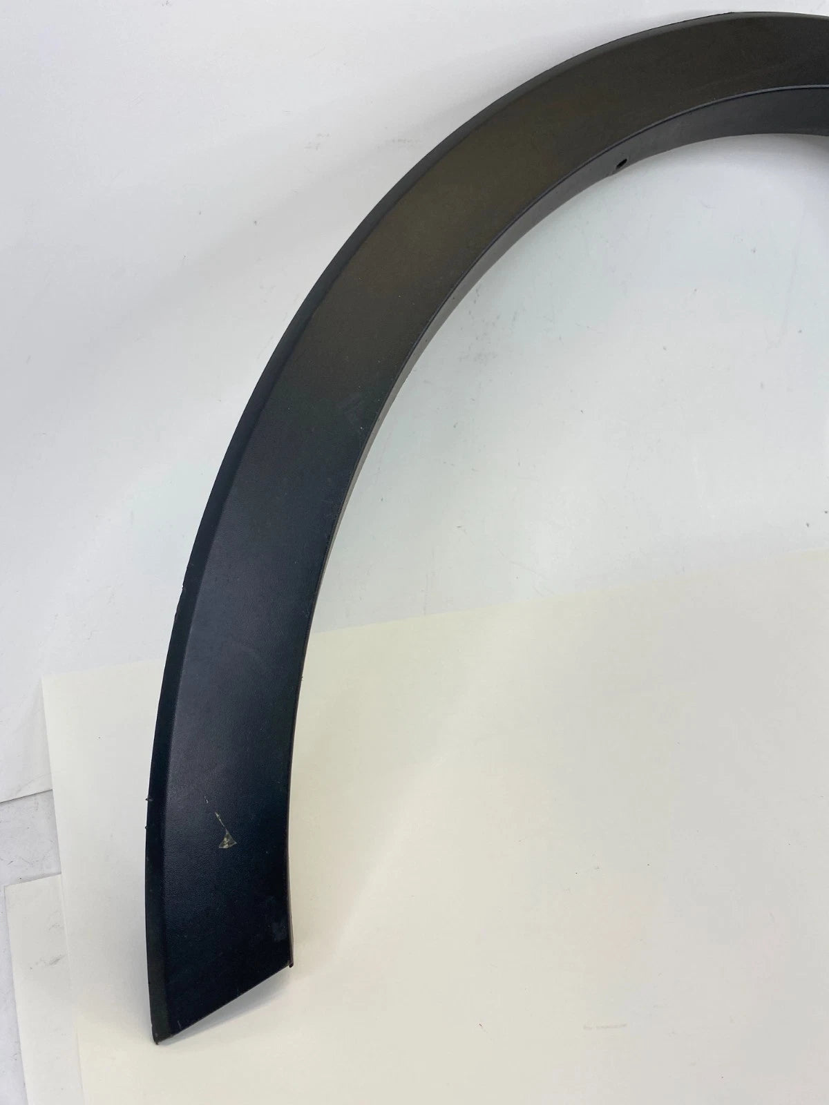 16-19 FORD INTERCEPTOR UTILITY FR RH SIDE FENDER FLARE WHEEL ARCH TRIM MOLDING