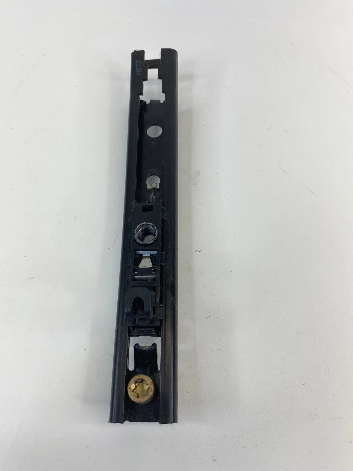 2002-2005 FORD EXPLORER FRONT LEFT SIDE SEAT BELT HEIGHT ADJUSTER 1P6495433 OEM