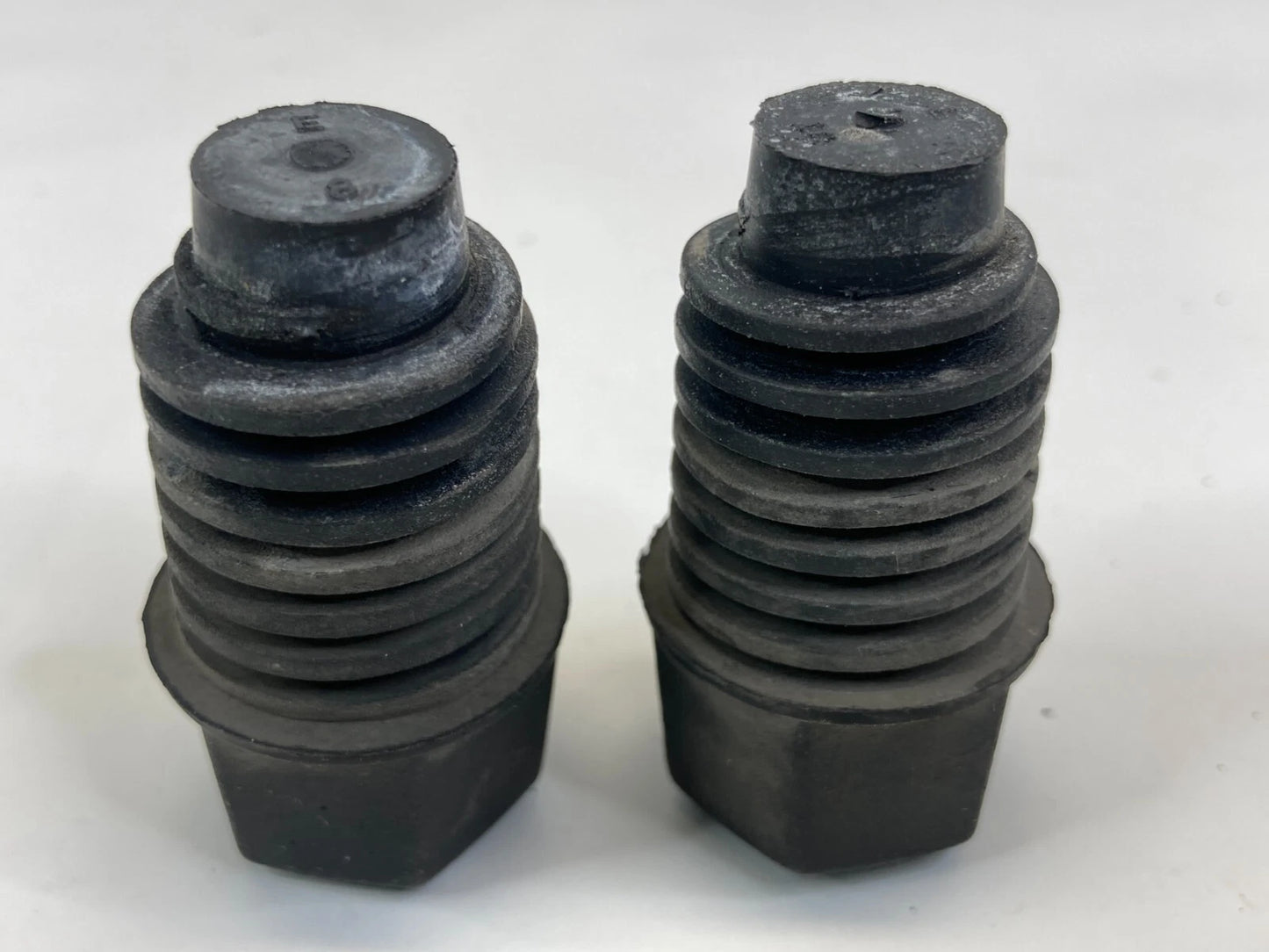 2008-2017 CHEVROLET EQUINOX FRONT HOOD RUBBER CUSHION BUFFER STOPPER BUMPER PAIR