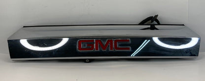 2010-2015 GMC Terrain Trunk Lid Garnish License Plate Bezel Molding w/ Camera