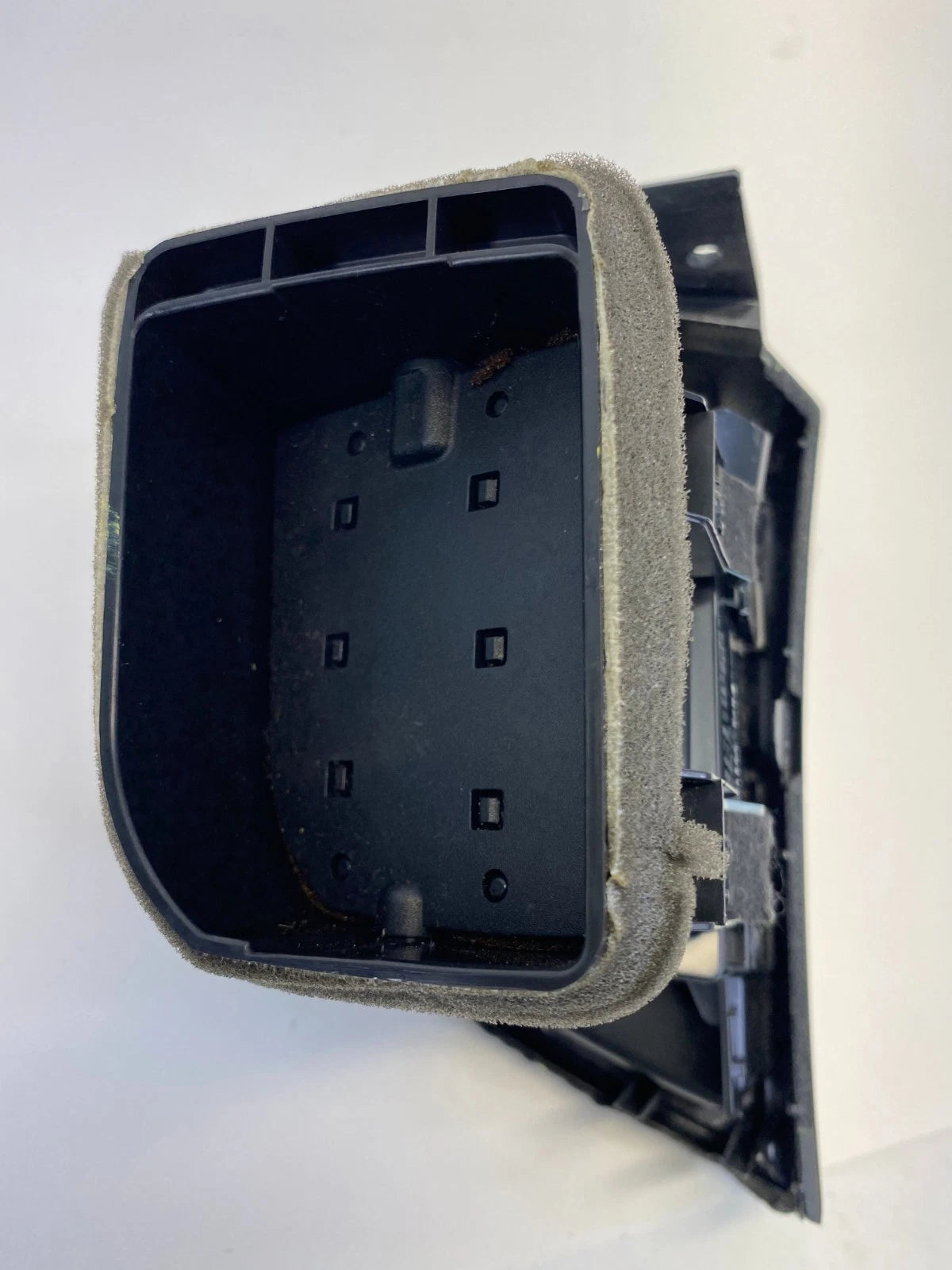 2013-2019 NISSAN SENTRA DRIVER LEFT SIDE DASH AC AIR VENT 687613SG0A OEM