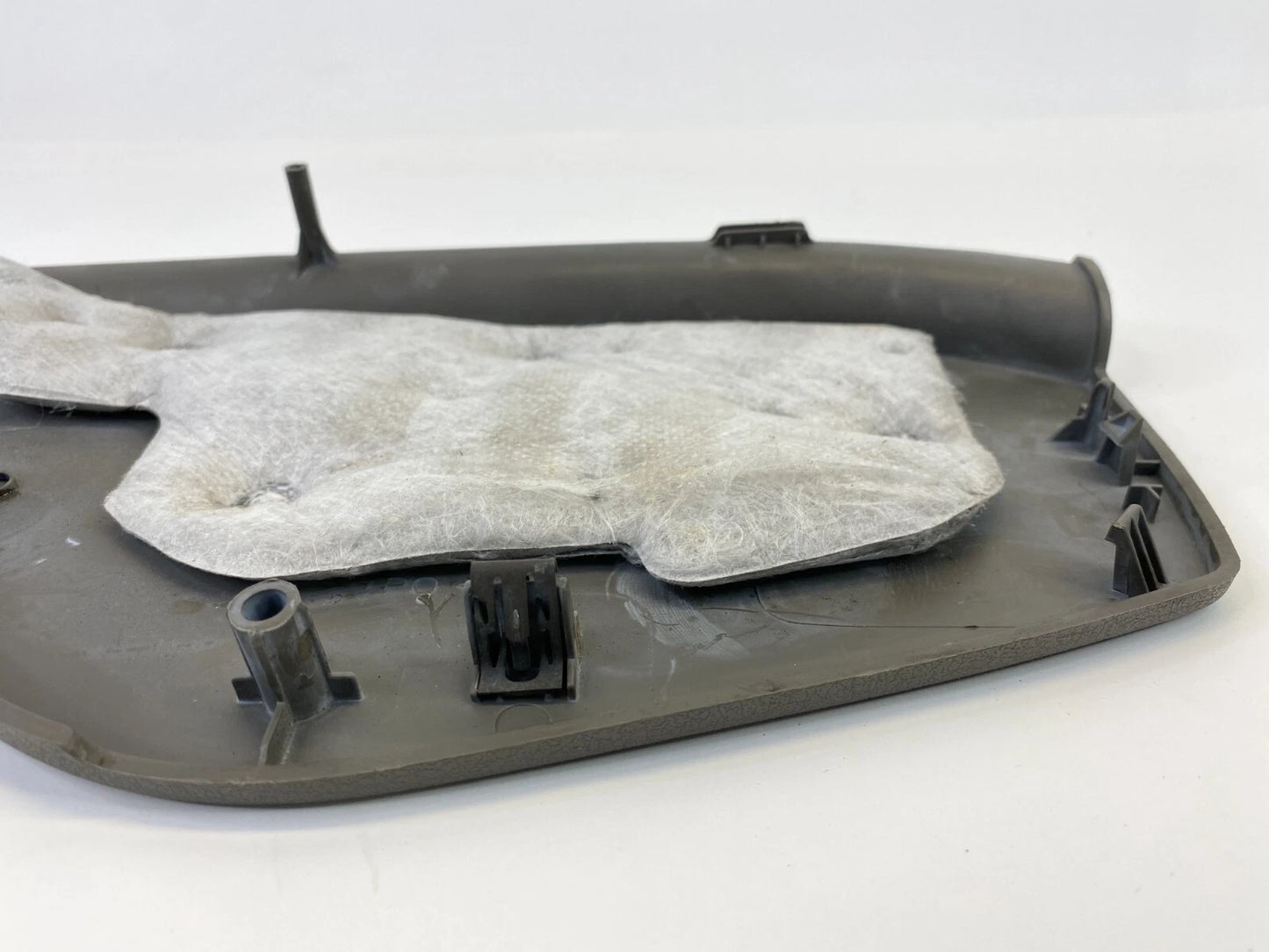2005 06 2007 JEEP GRAND CHEROKEE DASH PANEL PASSENGER SIDE END CAP COVER OEM