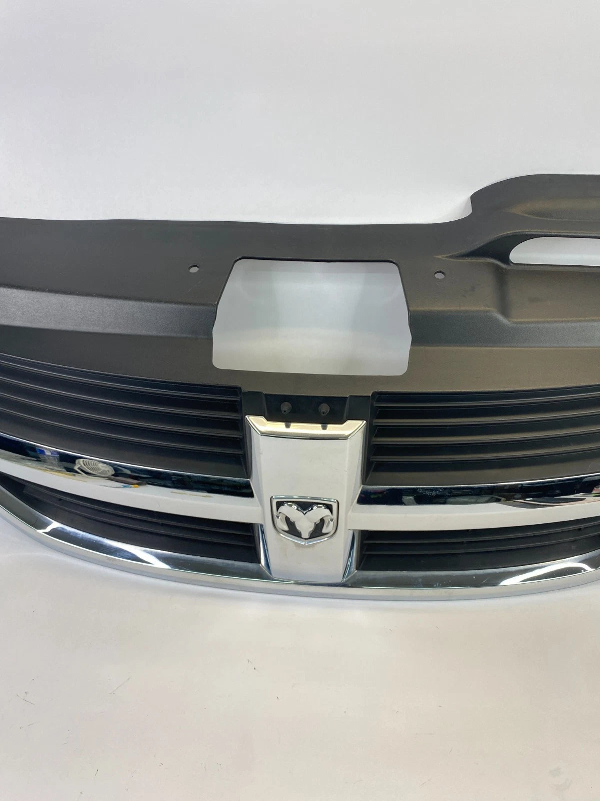 2009 2010 DODGE JOURNEY FRONT BUMPER UPPER GRILL GRILLE W EMBLEM 05178281AC OEM