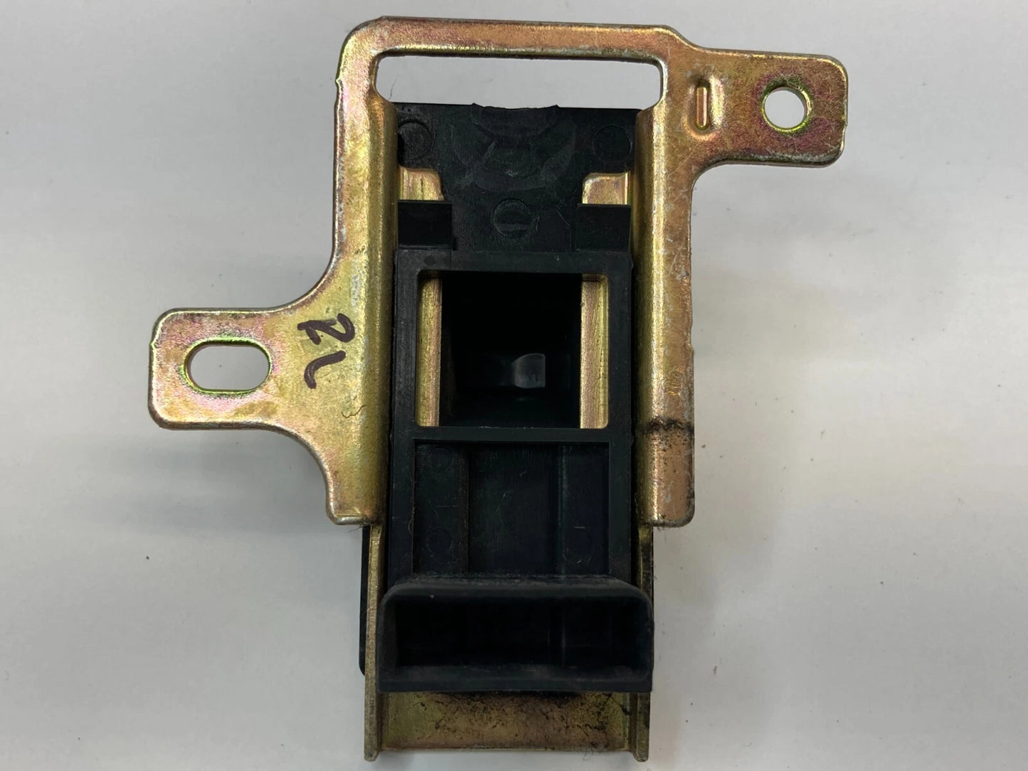 1999-2004 HONDA ODYSSEY REAR LEFT SIDE SLIDING DOOR LOCK KNOB CONTROL SWITCH OEM