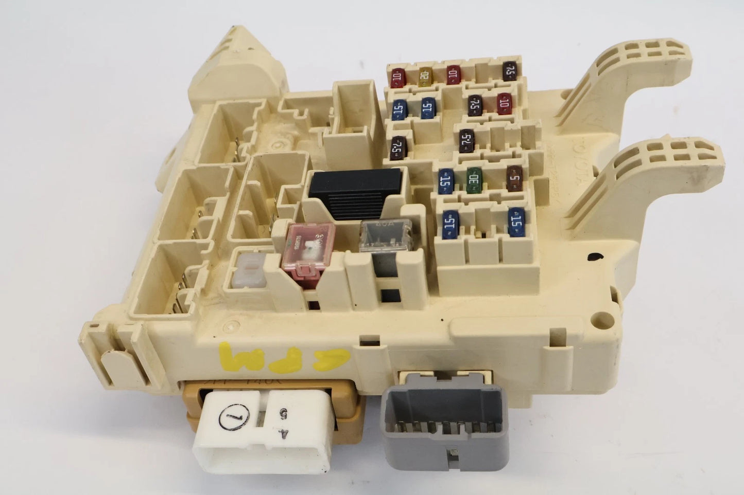 1998-2002 TOYOTA COROLLA INTERIOR FUSE BOX JUNCTION BLOCK OEM 82641-AB030