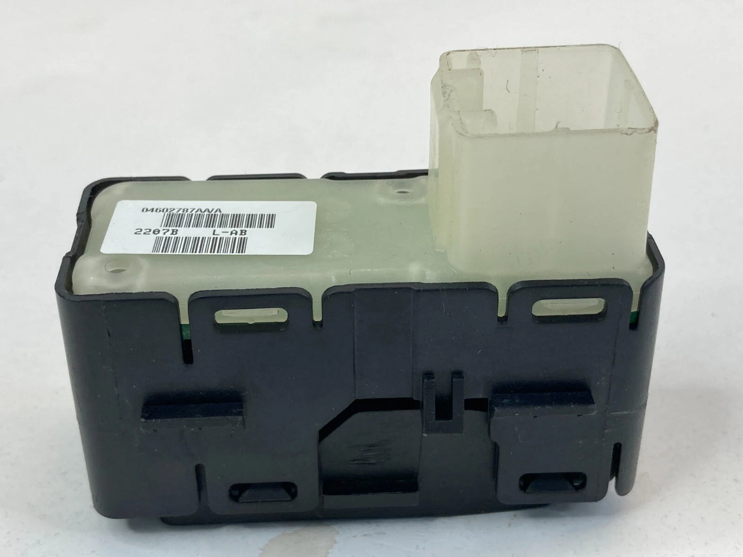 2007-2010 CHRYSLER SEBRING REAR RIGHT SIDE DOOR WINDOW CONTROL SWITCH 4602787AA
