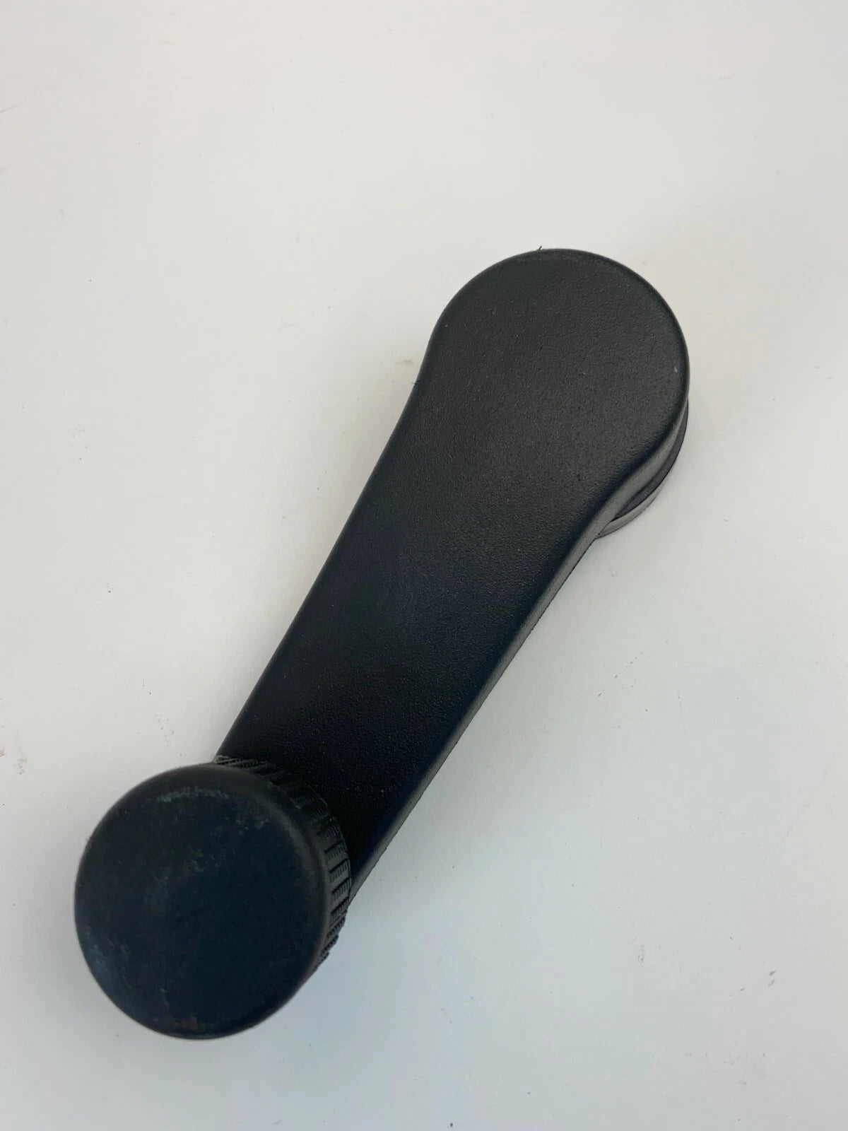 98-02 VOLKSWAGEN NEW BEETLE FRONT LEFT RIGHT MANUAL WINDOW CRANK HANDLE UNIT OEM