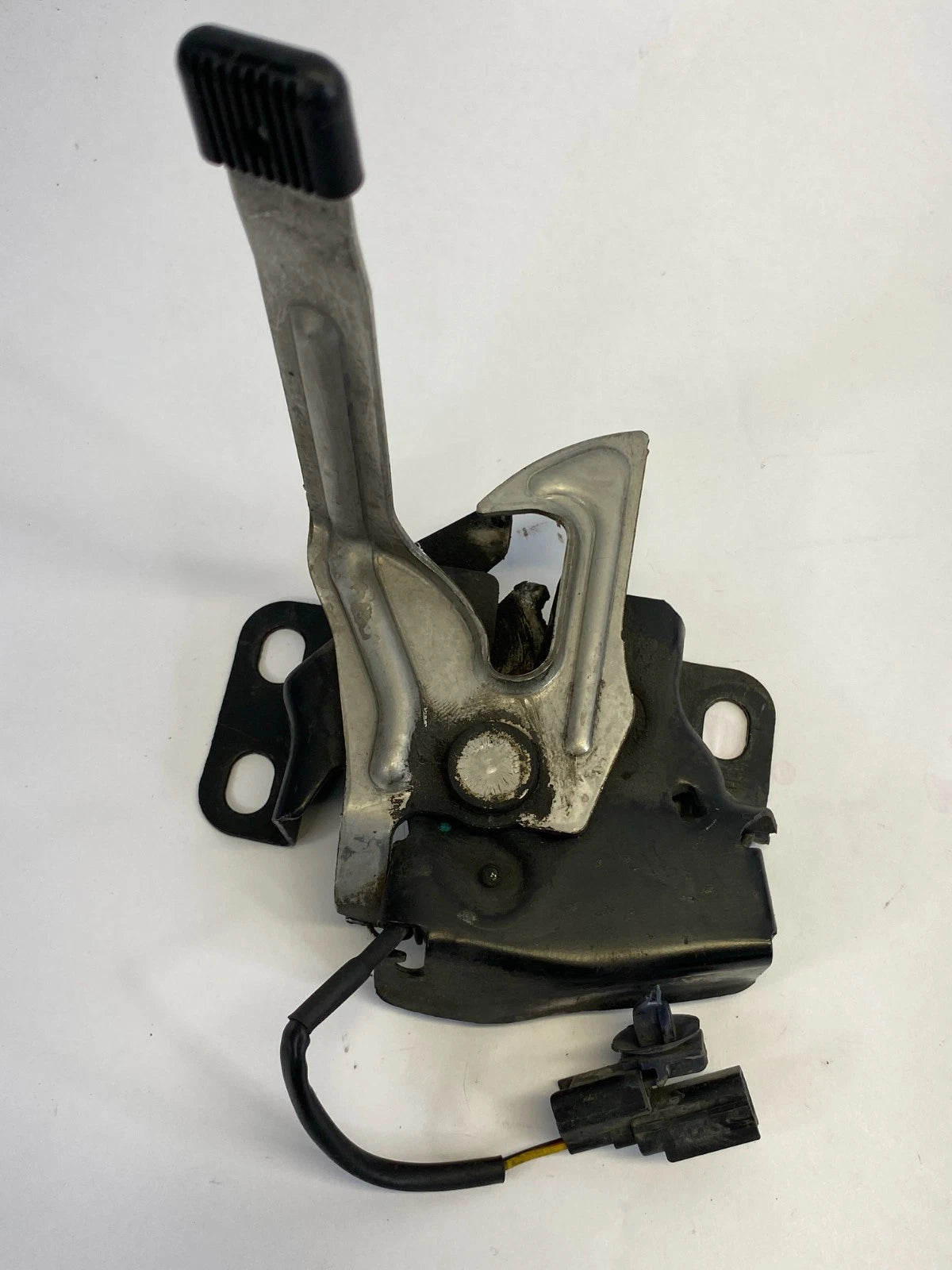 2010 2011 HONDA CR-V FRONT HOOD LOCK LATCH RELEASE ACTUATOR ASSY OEM