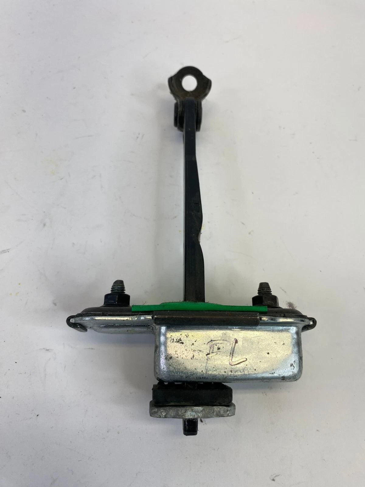 2011-2016 KIA OPTIMA DRIVER SIDE FRONT LEFT DOOR CHECK STOPPER STAY BRACKETS OEM