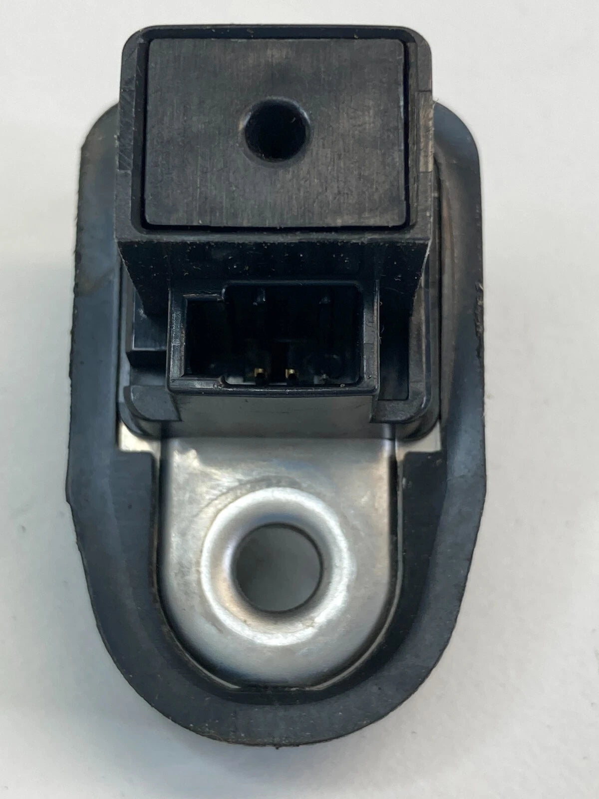 08-11 NISSAN ROGUE 07-12 VERSA REAR LEFT DOOR COURTESY LIGHT AJAR JAMB SWITCH