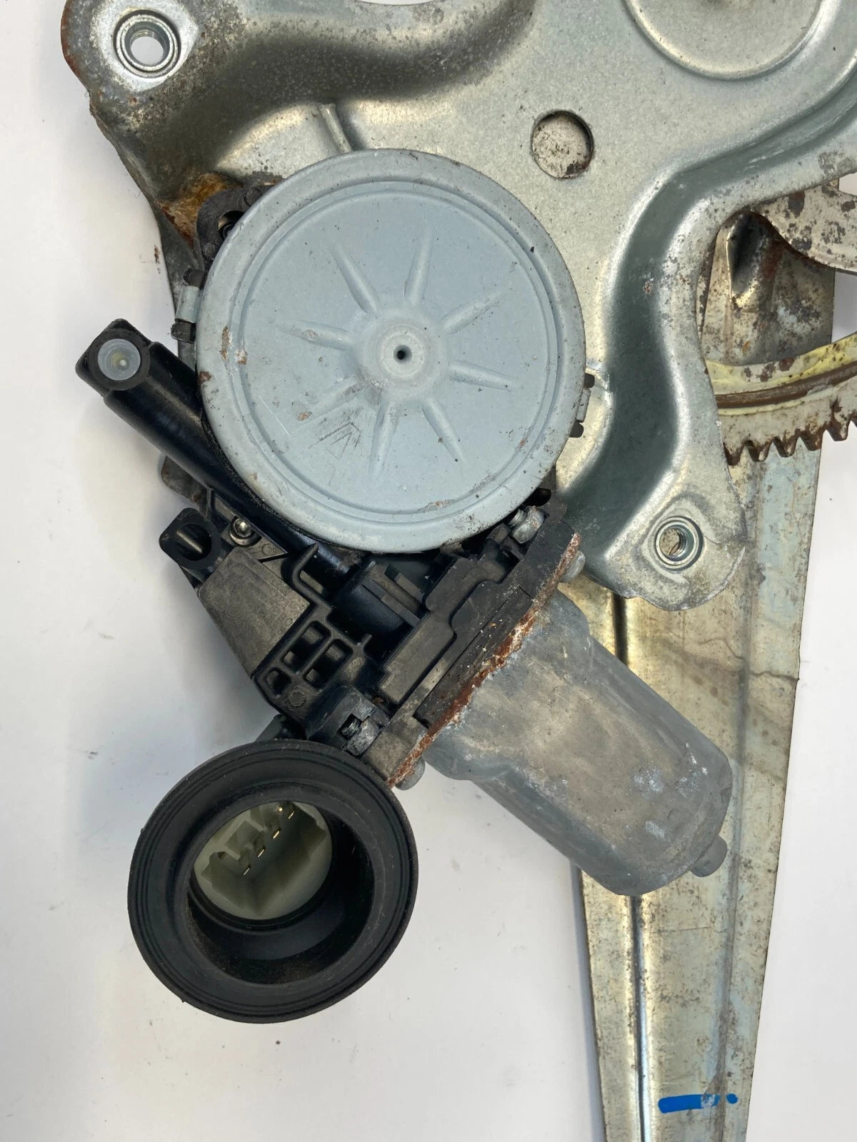 2006-2008 LEXUS IS250 IS350 REAR RIGHT BACK DOOR POWER WINDOW MOTOR 85720-58010