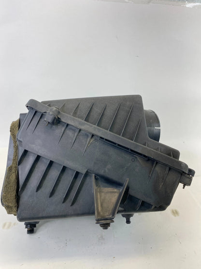 2000-2009 GMC YUKON 5.3L AIR CLEANER FILTER INTAKE BOX ASSEMBLY OEM