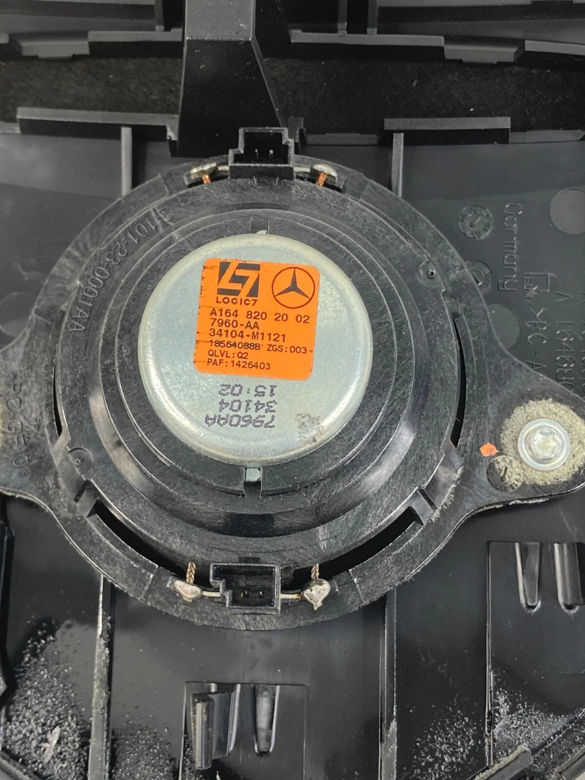 2006 2007 MERCEDES ML500 CENTER DASH SPEAKER GRILLE COVER TRIM A1648202002 OEM