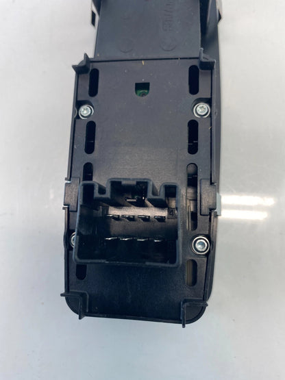 2012-2014 RAM C/V 09-14 TOWN & COUNTRY RIGHT FRONT DOOR WINDOW SWITCH & BEZEL