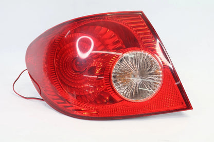 2005-2008 TOYOTA COROLLA SEDAN REAR LEFT OUTER TAILLIGHT TAIL LIGHT LAMP OEM