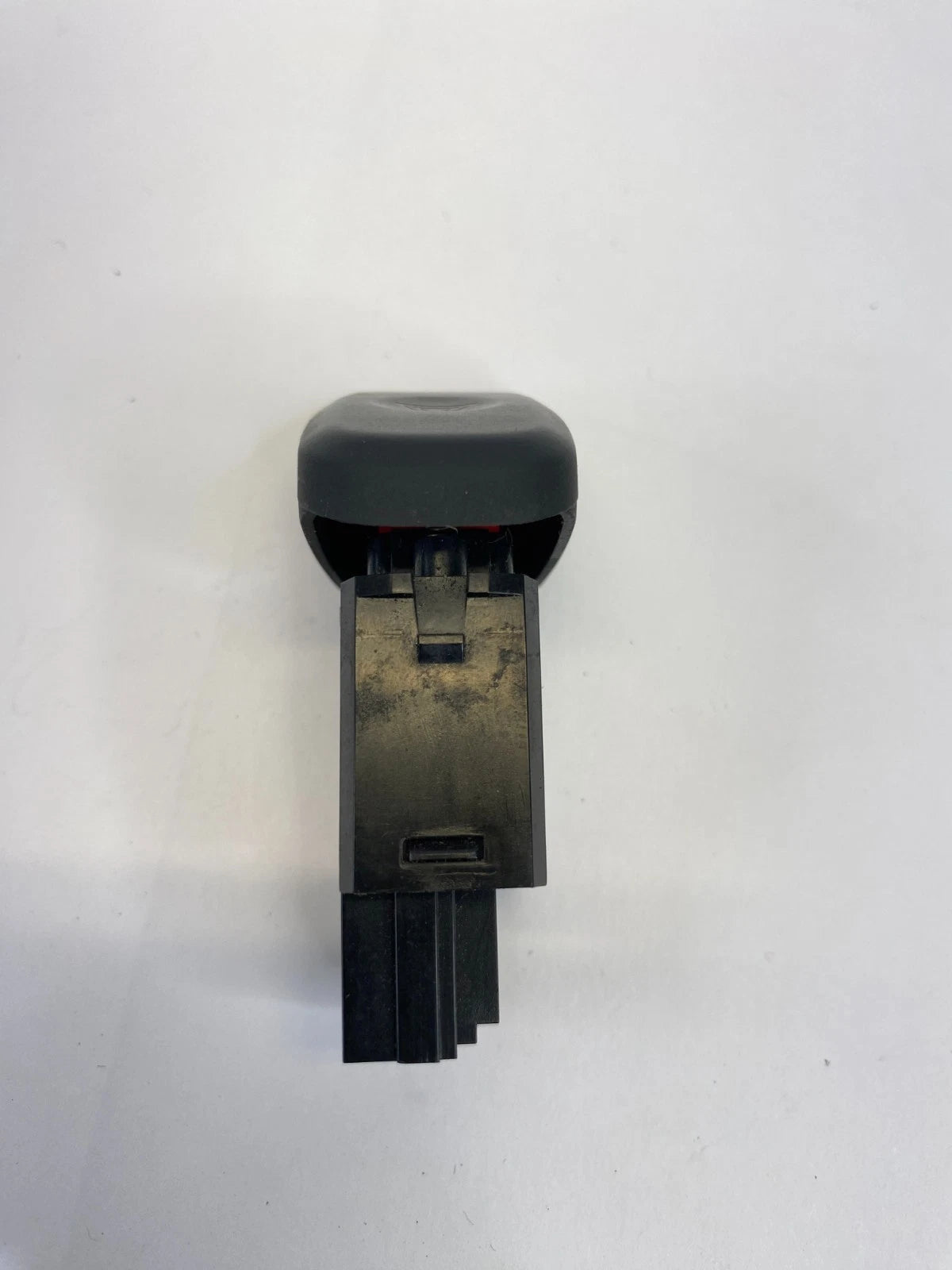 2000-2005 MITSUBISHI ECLIPSE EMERGENCY HAZARD LIGHT SWITCH BUTTON OEM MR320634