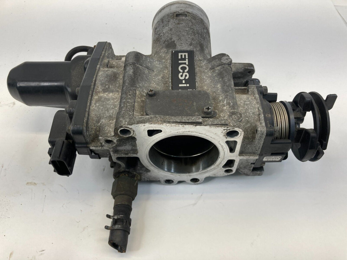 1998-2000 Lexus GS300 GS 300 3.0L L6 AT Throttle Body Throttle Valve 22030-46150