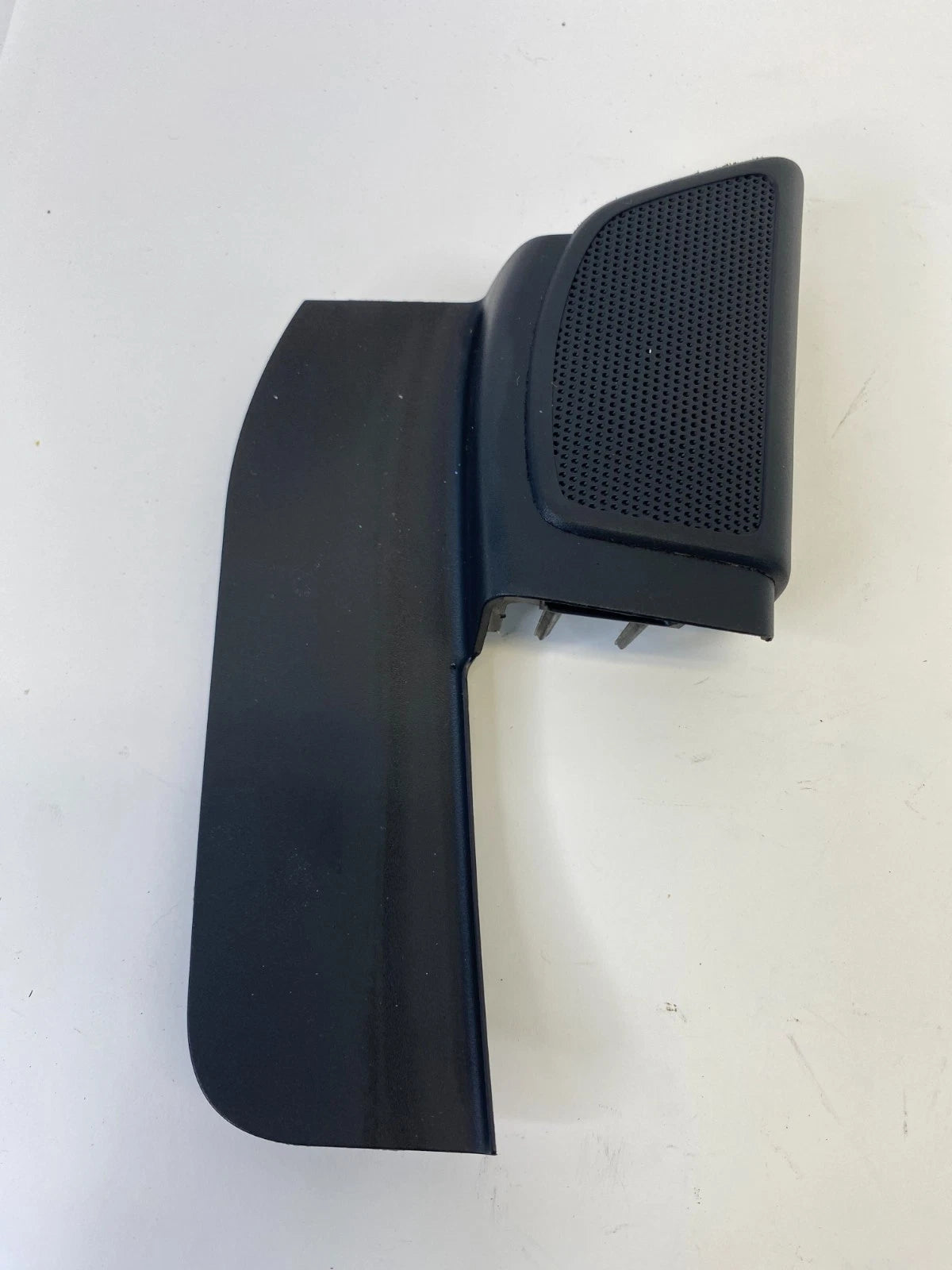 12-18 FORD FOCUS FRONT RIGHT PASSENGER DOOR SPEAKER TWEETER & TRIM BM51-18C862-A