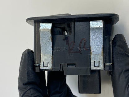 2010 2011 Chrysler Town & Country Rear Right Power Window Switch Assembly OEM