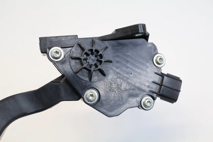 2006-2012 TOYOTA YARIS GAS ACCELERATOR PEDAL POSITION SENSOR OEM 78110-52020