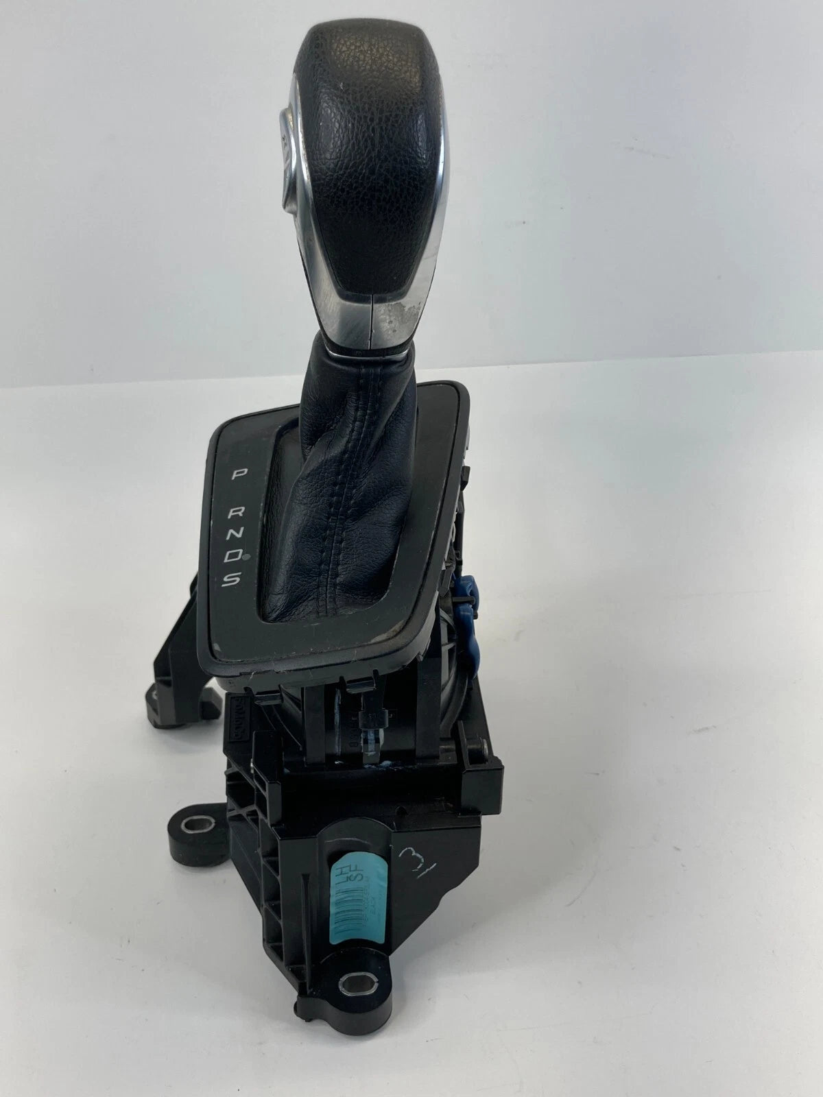 15-18 FORD FOCUS SEDAN AUTOMATIC TRANSMISSION GEAR SHIFTER SHIF LEVER F1EP-7K004