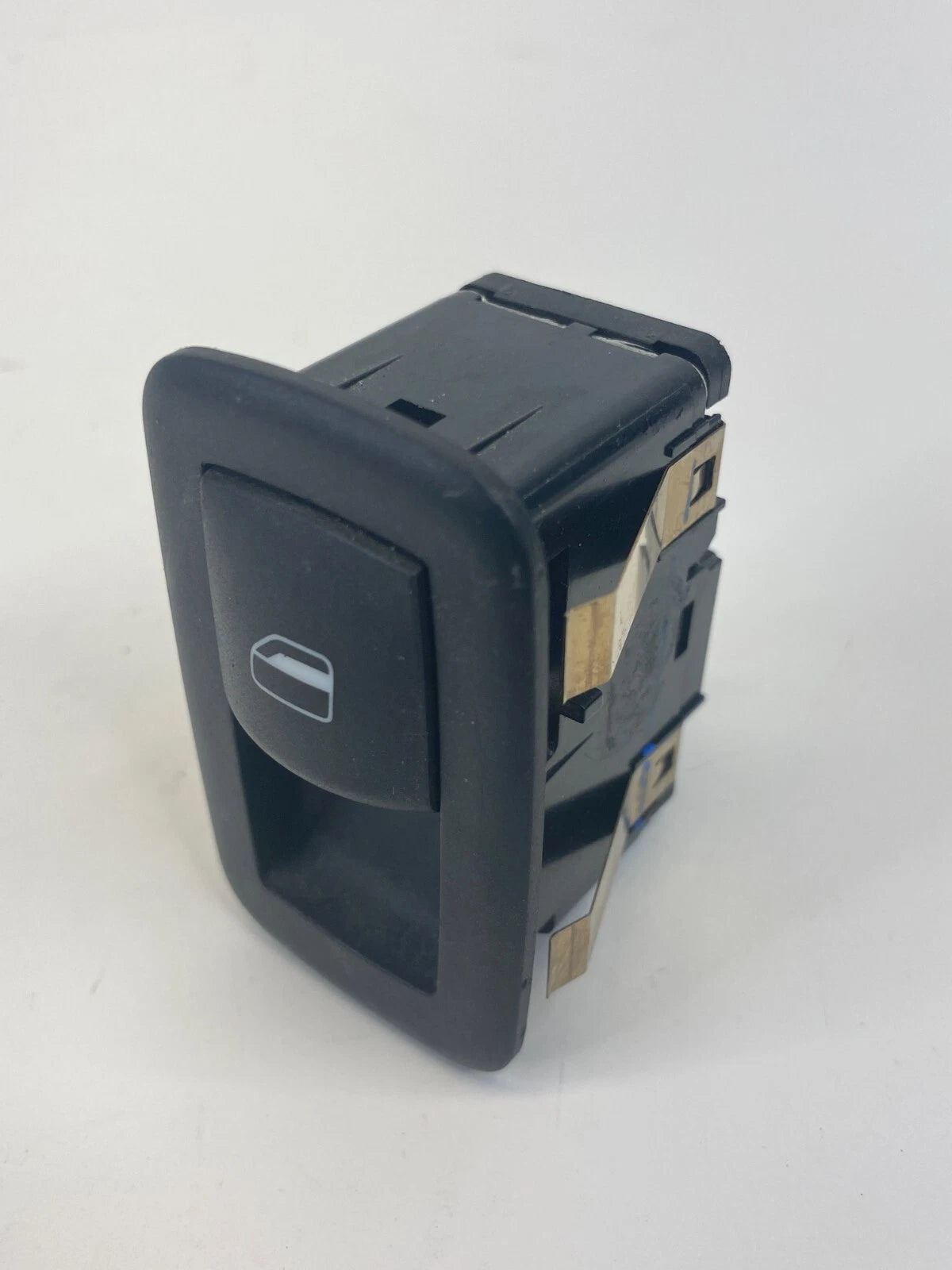 09-14 VOLKSWAGEN ROUTAN REAR LEFT SLIDING DOOR WINDOW SWITCH BUTTON 68020400AC