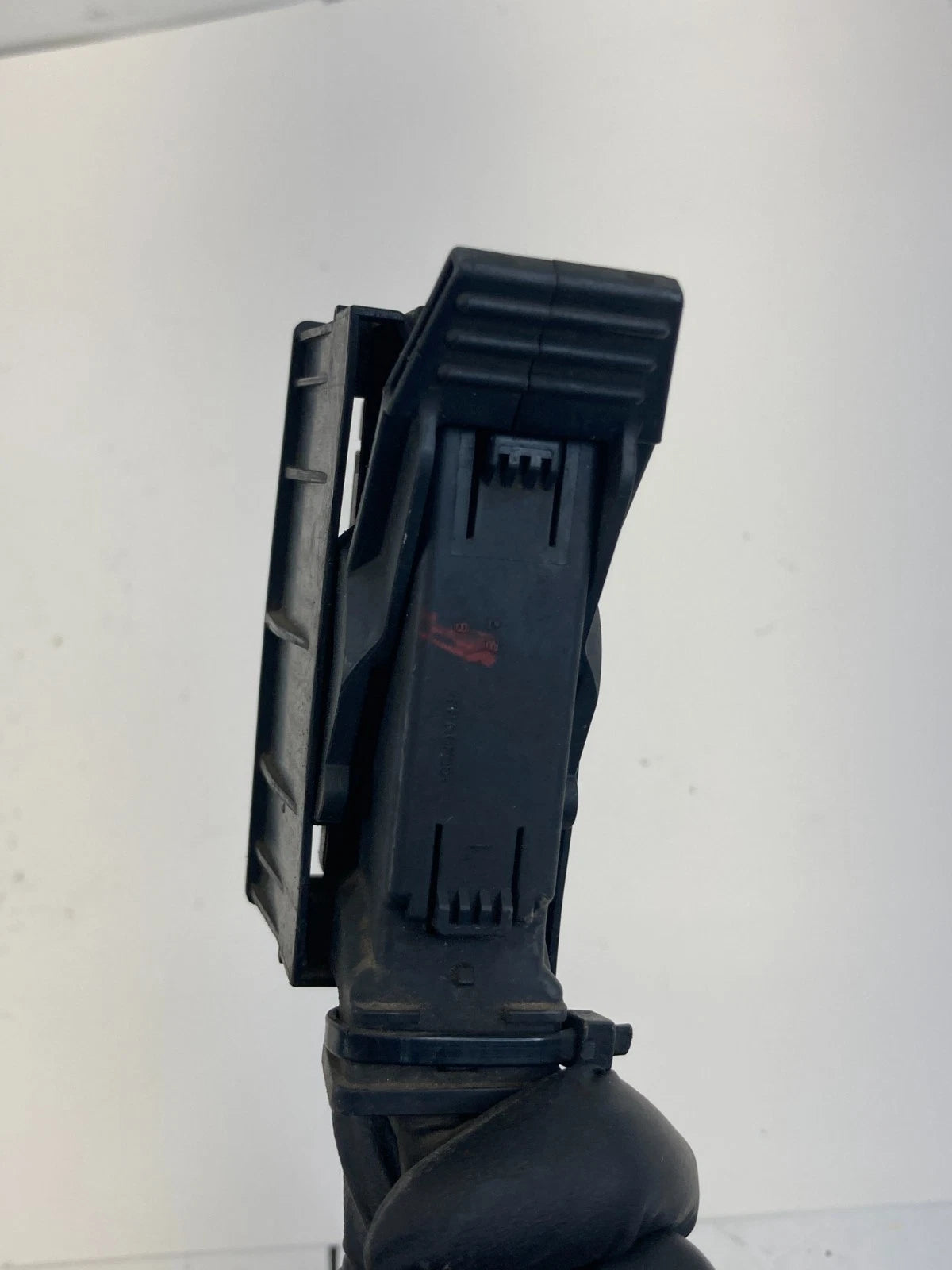 2014 2015 Kia Optima 2.4L L4 A/T ABS Anti Lock Brake Pump Plug Connector OEM