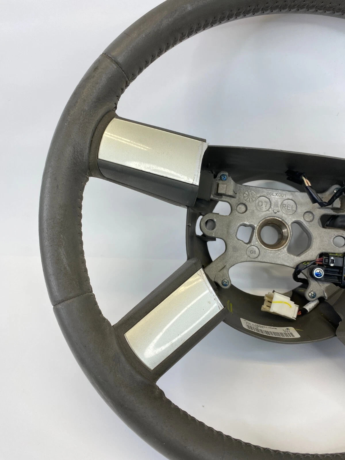 2005-2010 CHRYSLER 300 DODGE CHARGER STEERING WHEEL W/ CRUISE CONTROL 1FP031J8AB