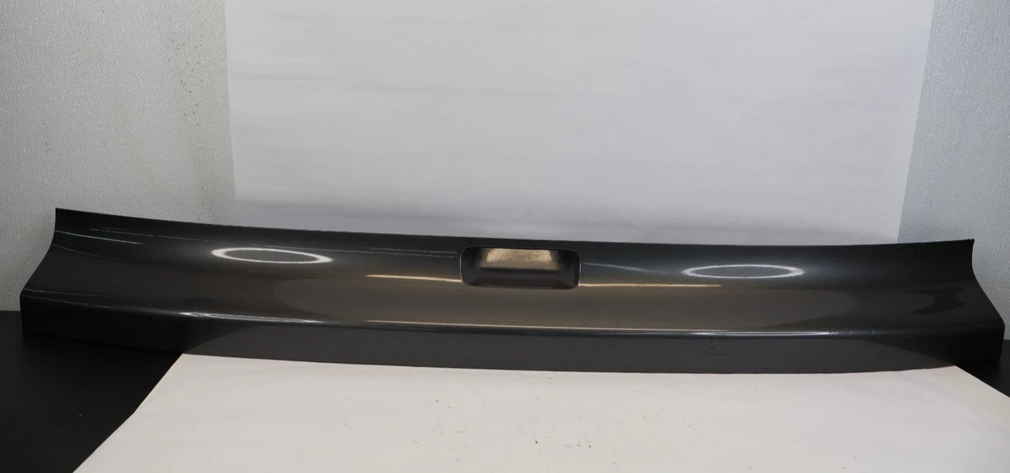 2010 2011 HONDA CR-V CRV REAR TAILGATE LOWER TRIM GARNISH PANEL 74895-SXS-A010
