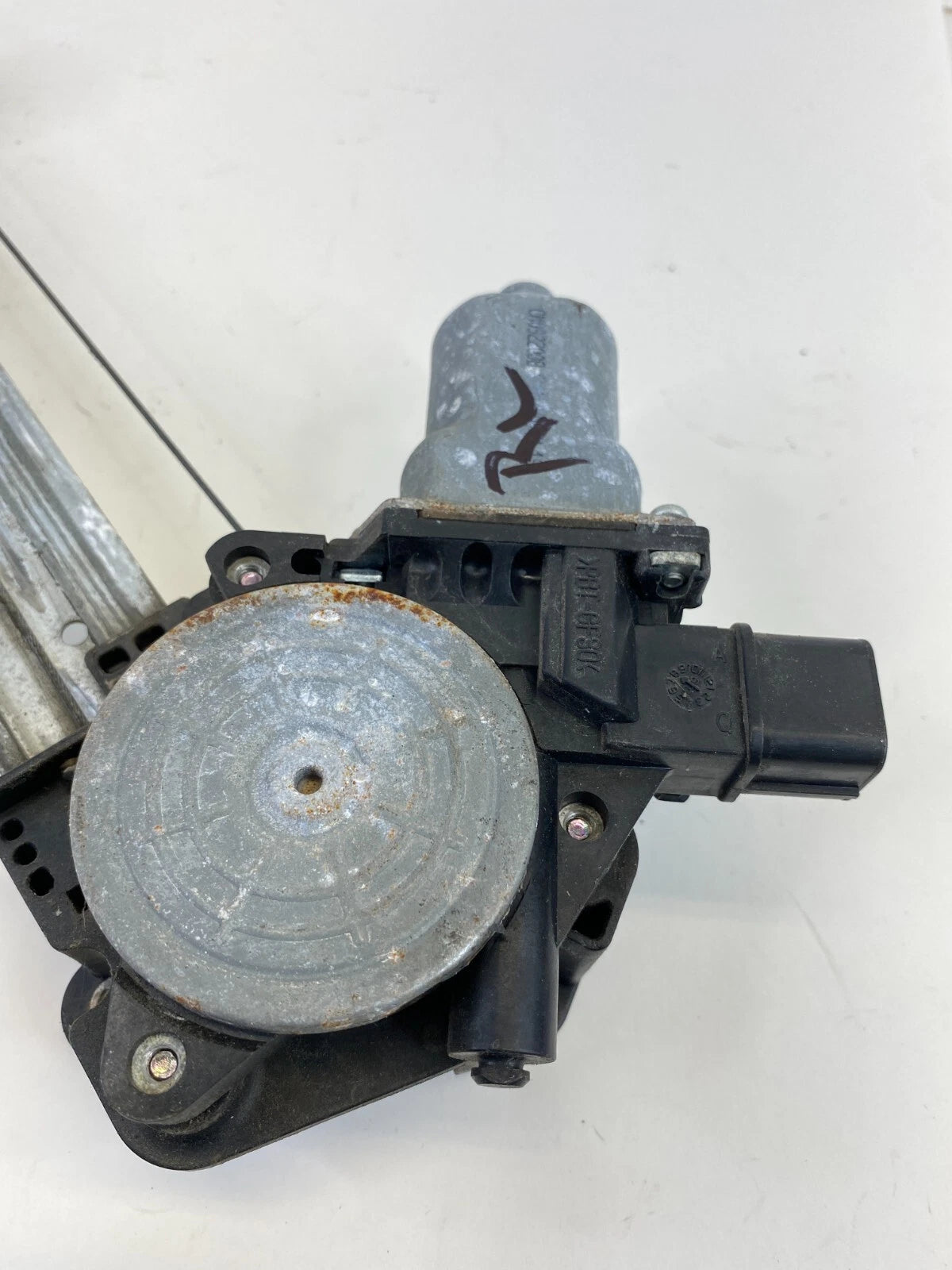 2007-2013 ACURA MDX REAR LEFT SIDE DOOR WINDOW REGULATOR W/ MOTOR CM092200B OEM
