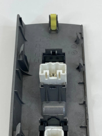 04-09 TOYOTA PRIUS FRONT RIGHT PASSENGER DOOR WINDOW SWITCH BEZEL OEM 7423147090