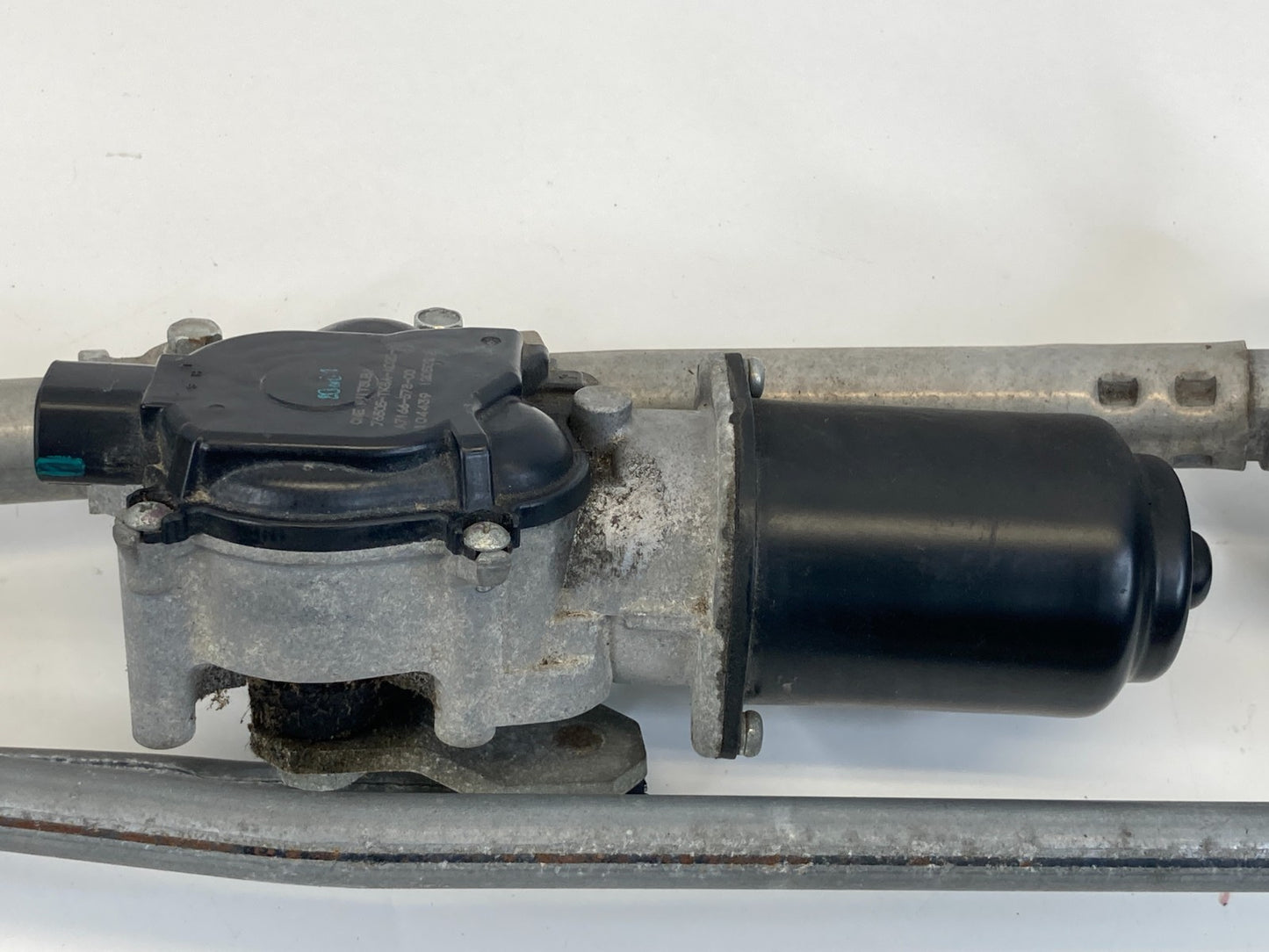 2011-2017 Honda Odyssey Front Windshield Wiper Motor w/ Linkage 76505-TK8A-A020