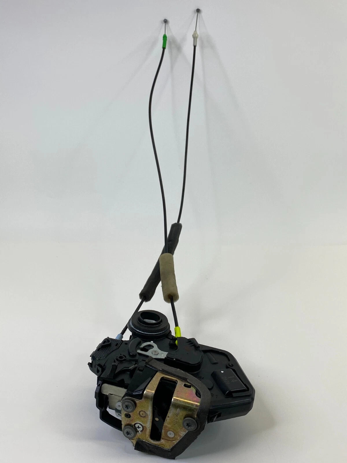 2002 2003 LEXUS ES300 REAR RIGHT SIDE DOOR LOCK LATCH REALEASE ACTUATOR ASSY OEM