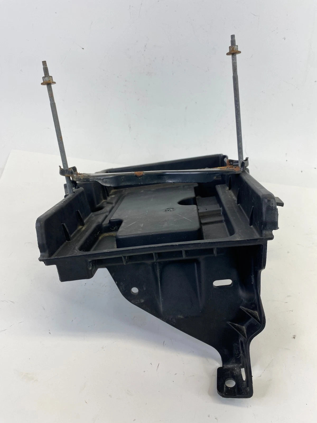 13-19 FORD EXPLORER INTERCEPTOR UTILITY BATTERY HOLDER TRAY AG13-10723-AF OEM