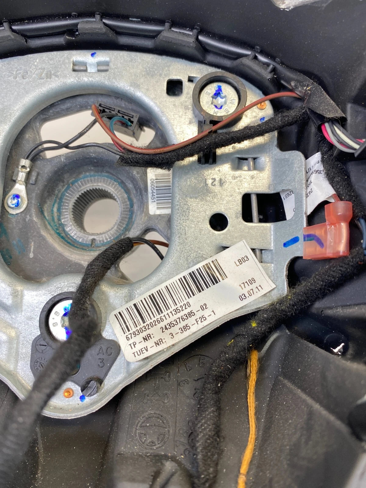 2011-2017 BMW X3 LEFT STEERING WHEEL W/ AUDIO & CRUISE CONTROL SWITCH BUTTON OEM