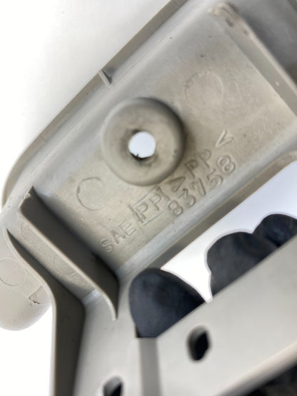 2003 2004 2005 Suzuki XL-7 Front Right Passenger Side Door Pull Pocket Handle