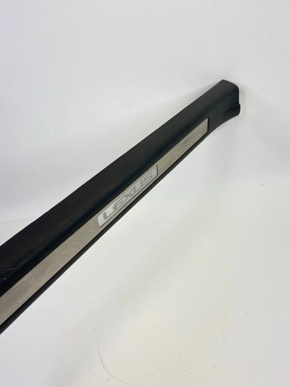 2004-2006 LEXUS RX330 FRONT LEFT DOOR SILL SCUFF PLATE TRIM COVER 679200E010 OEM