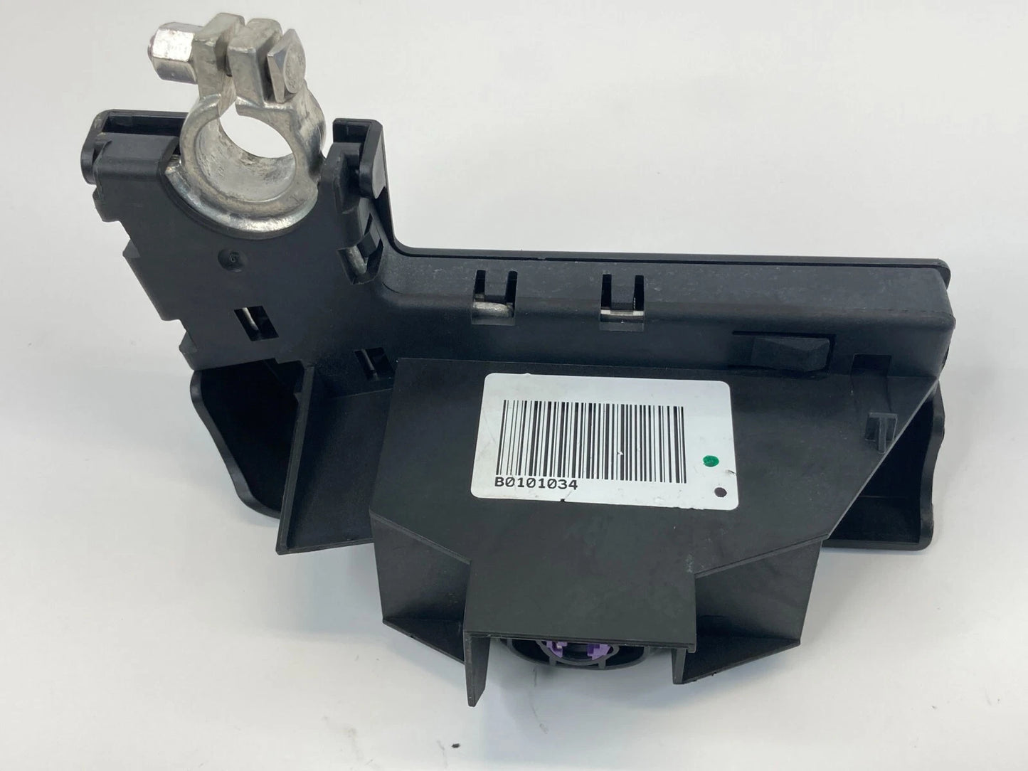 2009-2016 AUDI A4 2.0L 16V POSITIVE BATTERY TERMINAL CONNECTOR 4F0-915-519 OEM