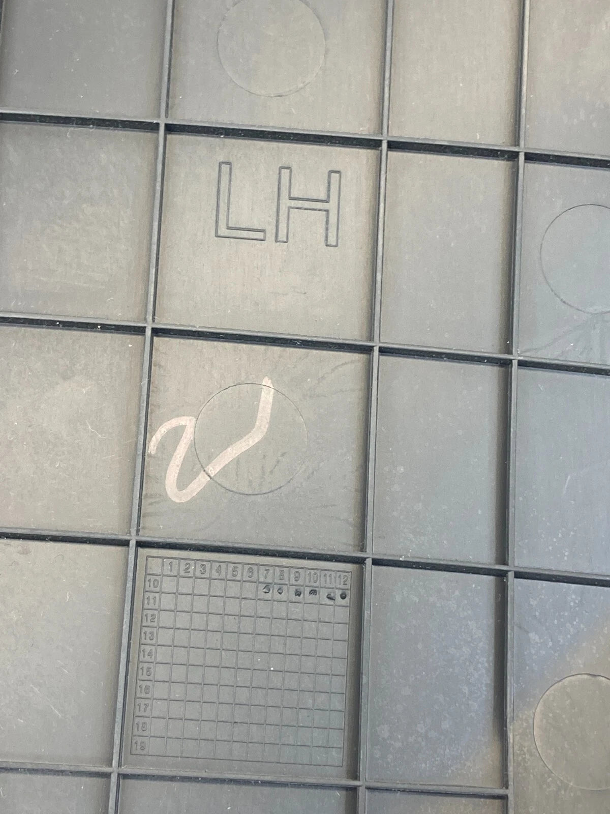 11-13 HYUNDAI ELANTRA CENTER CONSOLE LEFT FILLER TRIM GARNISH COVER 84675-3Y OEM