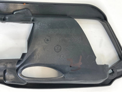 2009-2017 VOLKSWAGEN TIGUAN FRONT LEFT INTERIOR DOOR HANDLE COVER TRIM 5N0837197