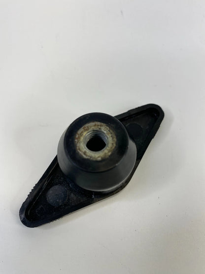 2003-2006 FORD EXPEDITION SPARE TIRE HOLD DOWN RETAINER WING NUT OEM