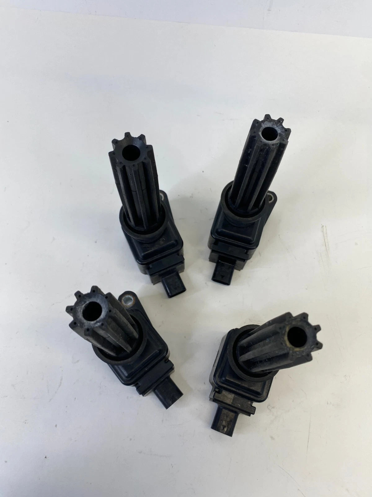 2012-2018 FORD FOCUS 2.0L ENGINE IGNITION COILS SET OF 4 CM5E-12A366-CA OEM