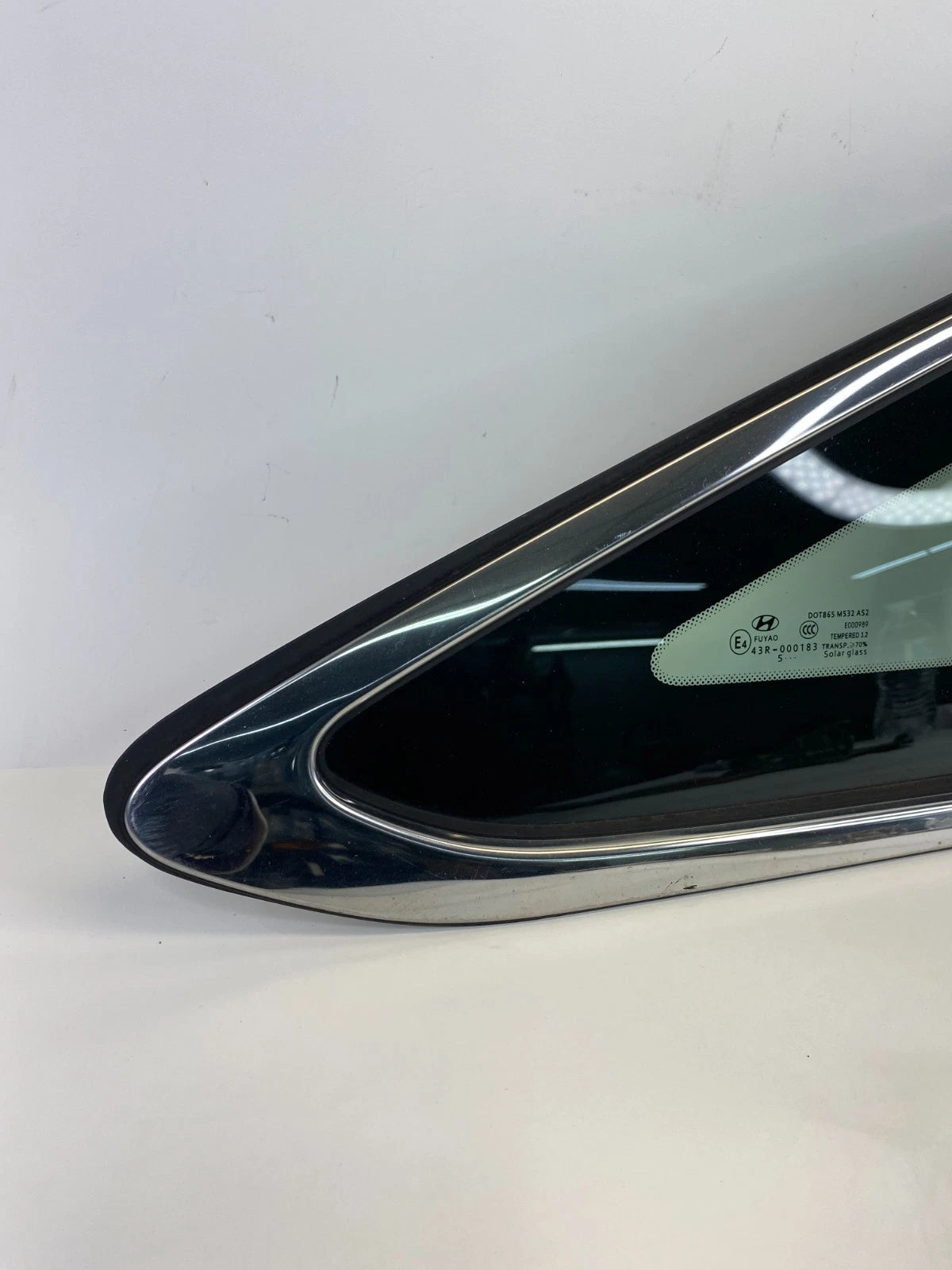 2015-2019 Hyundai Sonata Rear Right Back Quarter Window Glass E443R-000183