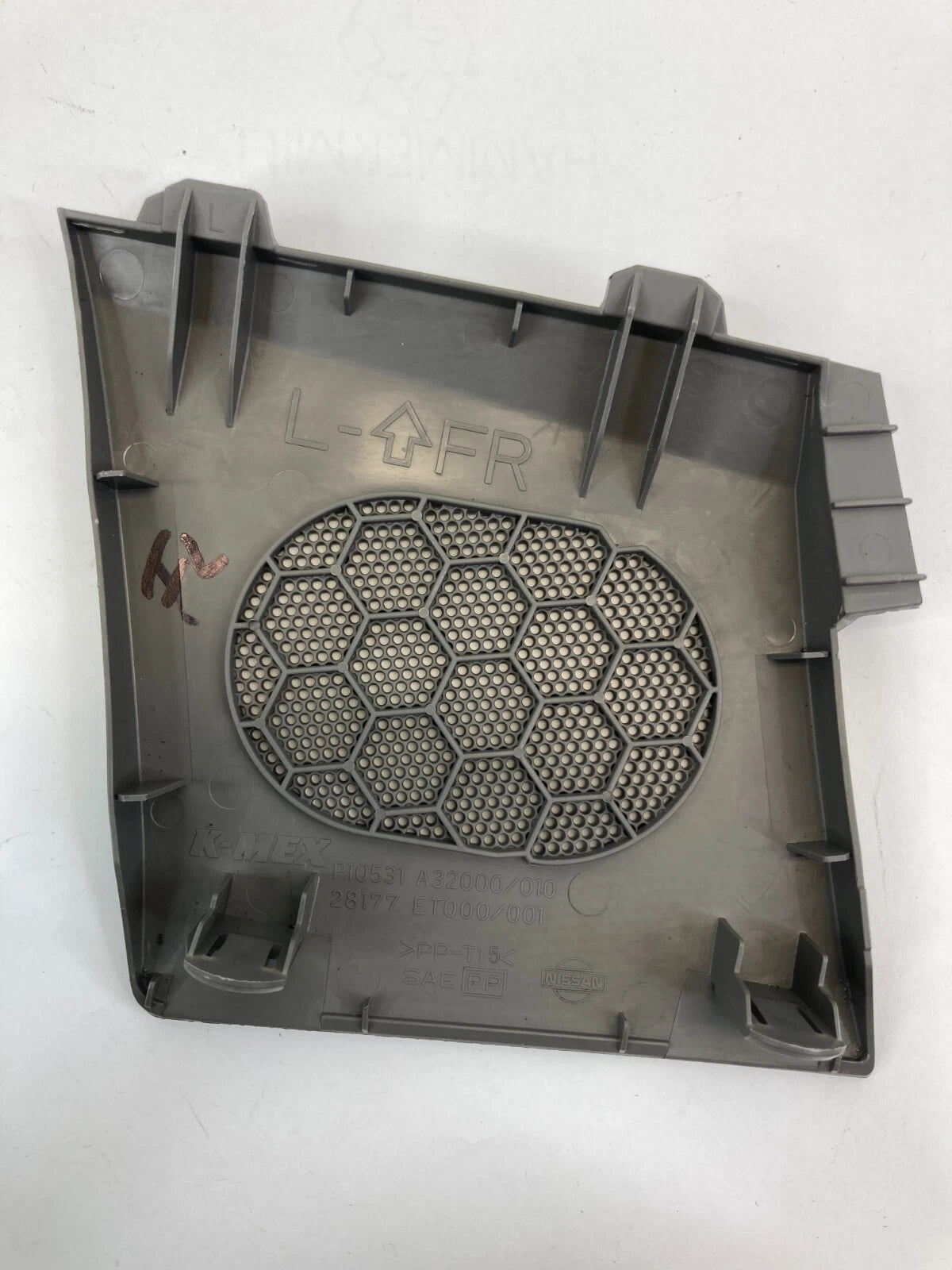 2007-2009 NISSAN SENTRA DASH LEFT SIDE SPEAKER GRILL GRILLE COVER 28177-ET000