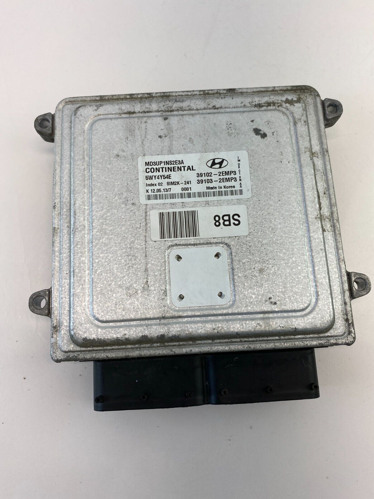 2011-2013 Hyundai Elantra 1.8L AT Engine Computer Control Module 39102-2EMP3