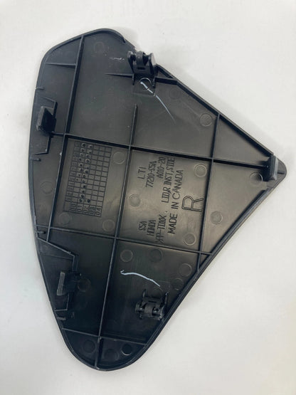 2001-2005 HONDA CIVIC DASH RIGHT PASSENGER SIDE END COVER TRIM BEZEL 77210S5A