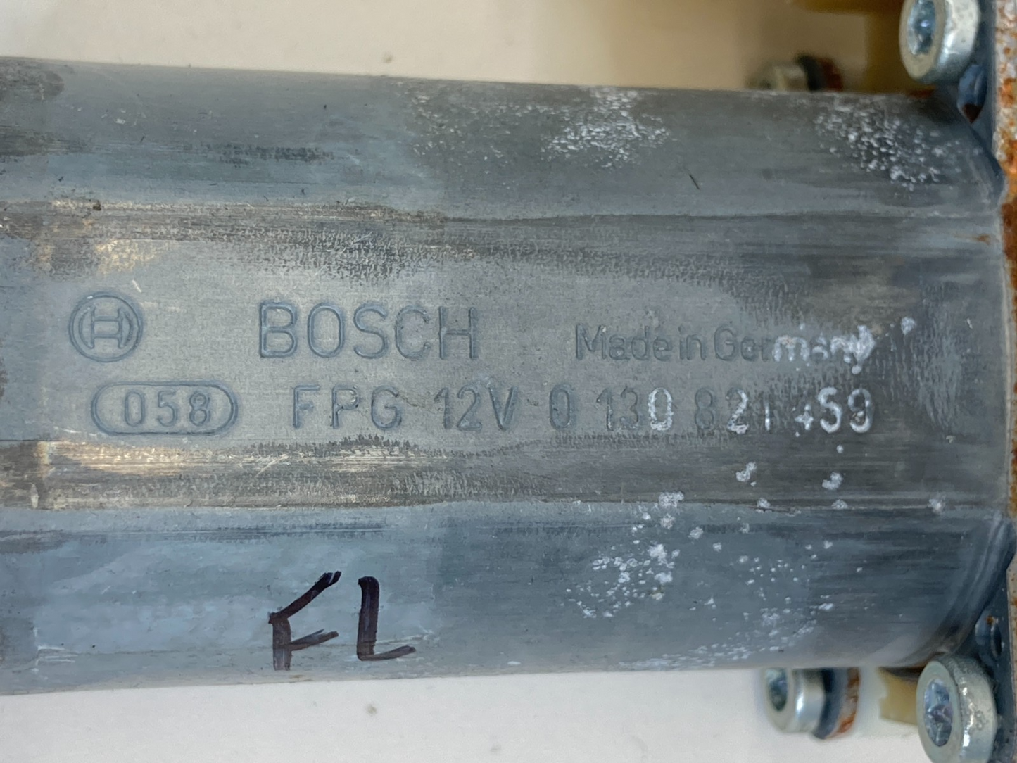 04 05 06 07 BMW 525i Front Left Driver Side Power Door Window Motor OEM